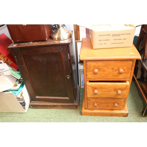 550 - 3 Drawer Pine Bedside chest and a Oak panelled Cabinet