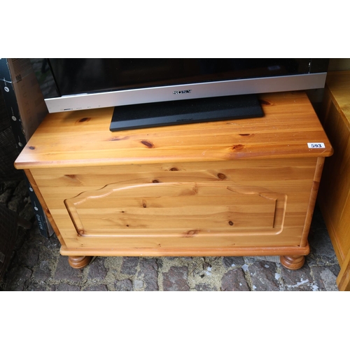 593 - Pine Blanket box