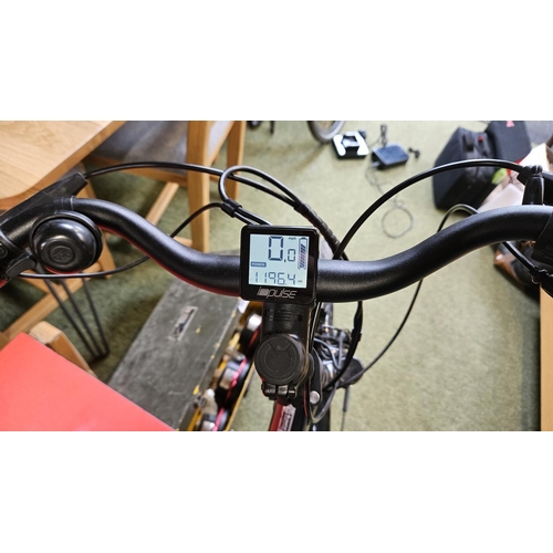 612 - Kalkhoff Tasman Impulse 8 HS 17Ah Step Thru ladies 45cm Electric cycle with Keys, charger and pamphl... 