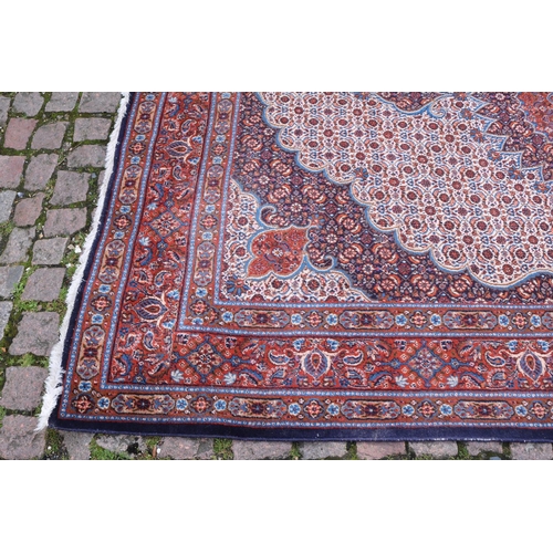 446 - Kershan Rug of Cream & Ground Rug retailed at £1200. 295 x 200cm