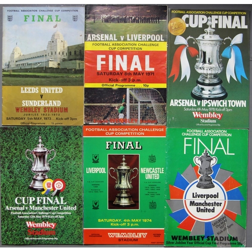 39 - Complete Run of 1970's FA Cup Final Programmes including duplicates (16 programmes). 1971 Arsenal v ... 