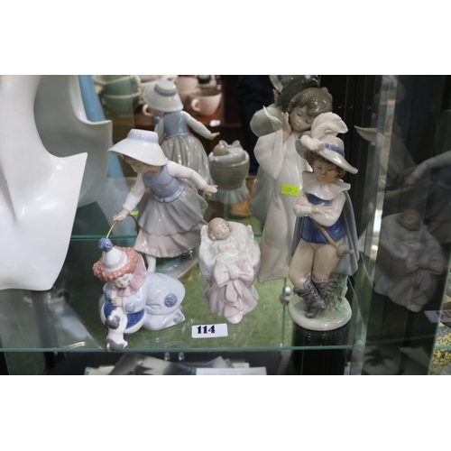 114 - Collection of assorted LLadro Figure to include Lladro Girl with a Hoop, A New Treasure etc (5)