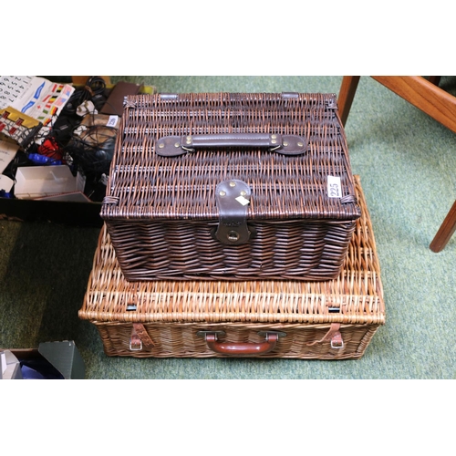 225 - Siram Picnic Set in wicker picnic case and another wicker case