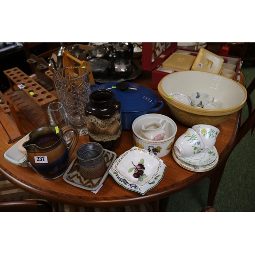 237 - Le Creuset Oval Cast Iron Casserole pan and assorted ceramics