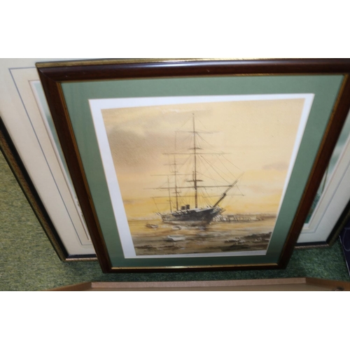 325 - Collection of assorted Framed pictures and prints