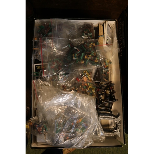 343 - Warhammer Boxed Mordhelm, The Game of Fantasy Battle & Warhammer Quest