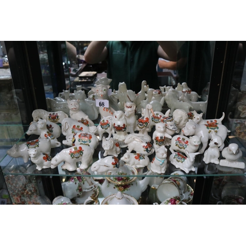 68 - Collection of Cambridge Crested China to include Scottie Dog by Willow Art, Pig by The Corona China ... 