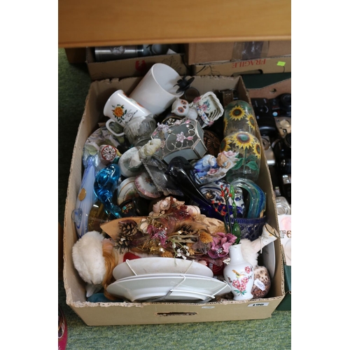 196 - Box of assorted Glassware and ceramics to include Murano