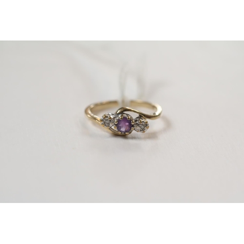 424 - Ladies 9ct Gold Amethyst & Diamond set 3 stone ring Size M. 2.2g total weight