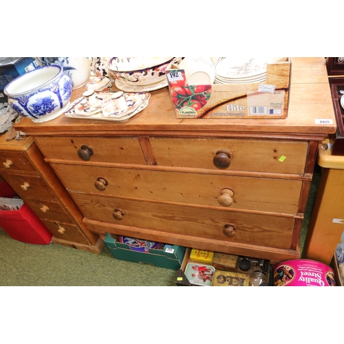 468 - Pine Chest of 2 over 2 Drawer with turned handles