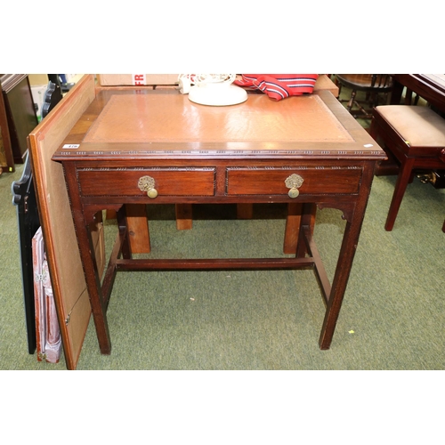 476 - Leather topped single desk with metal drop handles and straight legs