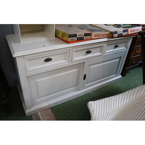 505 - Painted sideboard with 3 drawers and sliding base