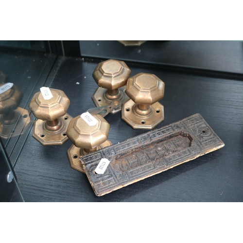 92 - Cast Iron Edwardian Letter box, 4 Brass Door Handles and a Door Escutcheon