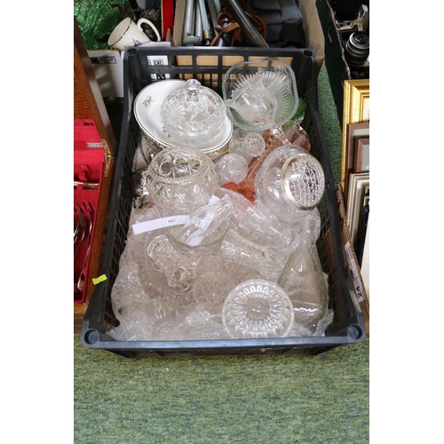 208A - Box of assorted Pressed glassware