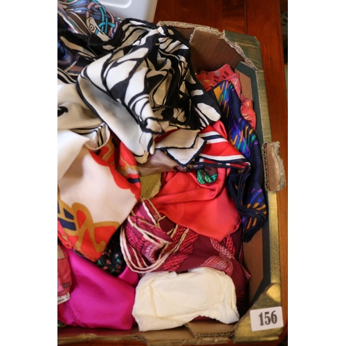 156 - Collection of assorted Fashion scarfs to include Richard Allen, Beckford Silk, Dior etc