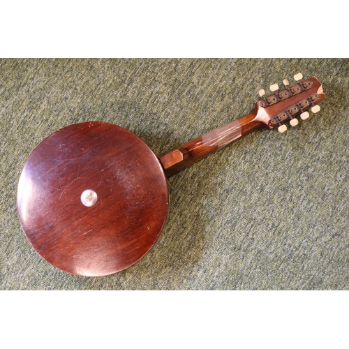 166 - Vintage Savana Banjolele (Ukulele)