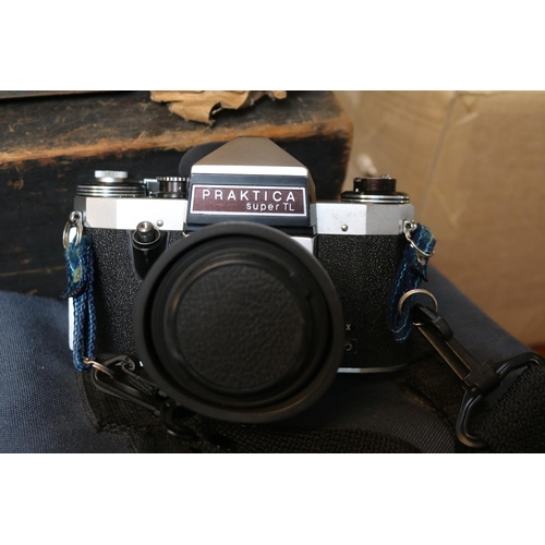 218 - Cameras to include Praktica Super TL, Minolta 7000, Tamron Macro Lens, Hanimex etc