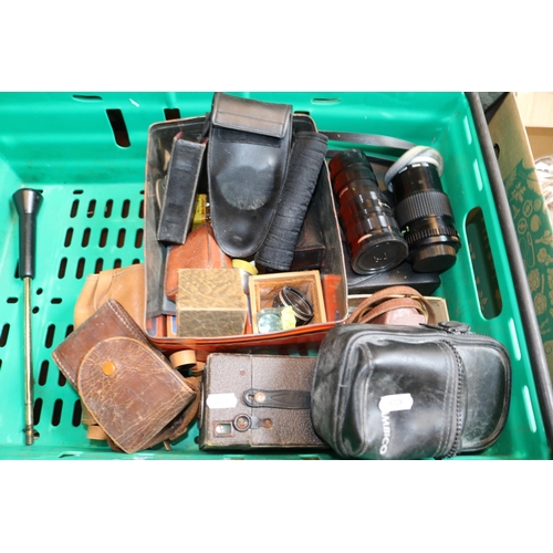 222 - Collection of assorted Cameras and Photographic items to include Praktica Super TL, Kodak No.A-127, ... 