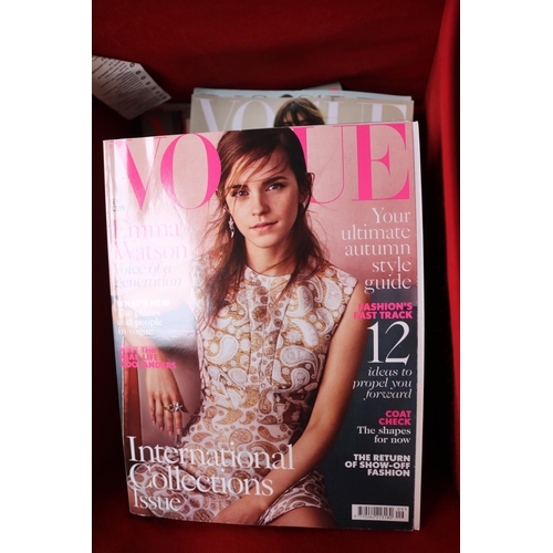 287 - Box of assorted Fashion Magazines to include Vogue, Esquire GQ etc