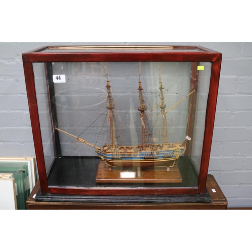 44 - Fine Quality Hand Built model of HMS President in wooden display case 53cm in height