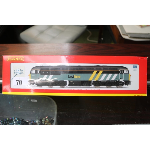 70 - Hornby 00 Gauge R2776 Class 56 Locomotive 56302 Fastline Freight