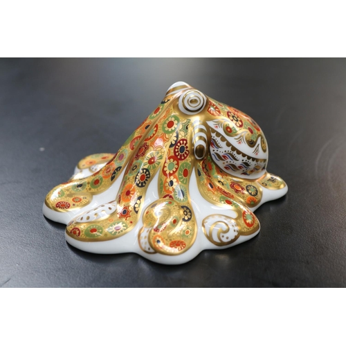 121 - Royal Crown Derby Paperweight Octopus Exclusive Gold Signature Edition 475 of 2500 MMIV with Gold St... 