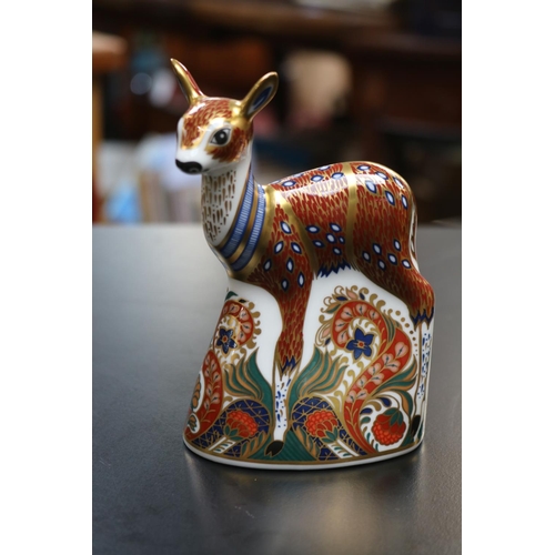 124 - Royal Crown Derby Paperweight Fawn Exclusive for the Collectors Guild with Gold Stopper