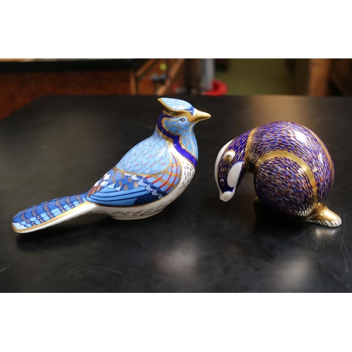 147 - 2 Royal Crown Derby Paperweights to include Badger LI with Gold Stopper and Bluebird with Silver sto... 