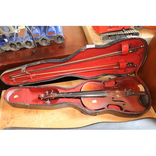 235 - Late 19thC / Early 20thC Violin with 2 bows and case no markings