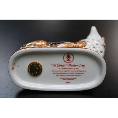 67 - Royal Crown Derby Paperweight The Royal Windsor Corgi limited edition of 950 MMVI with Gold Stopper ... 