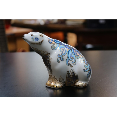 86 - Royal Crown Derby Paperweight Polar Bear Cubs Signature Edition for Connaught House MMIV with Gold S... 