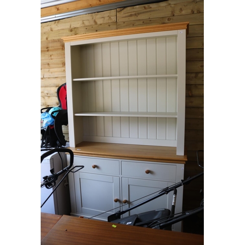 571 - Modern Paneled dresser with Drawer and cupboard base