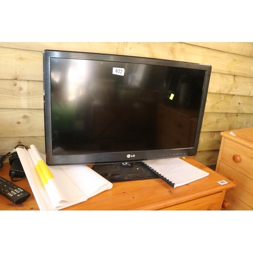 622 - LG LCD Television with remote