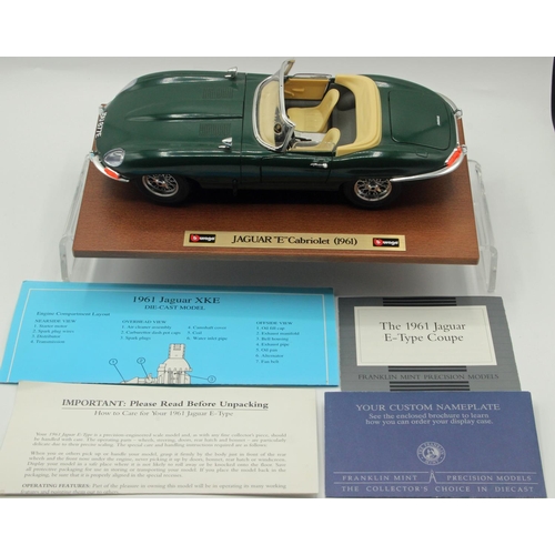 103c - Burago Model Jaguar E-Cabriolet 1961 Box & Papers