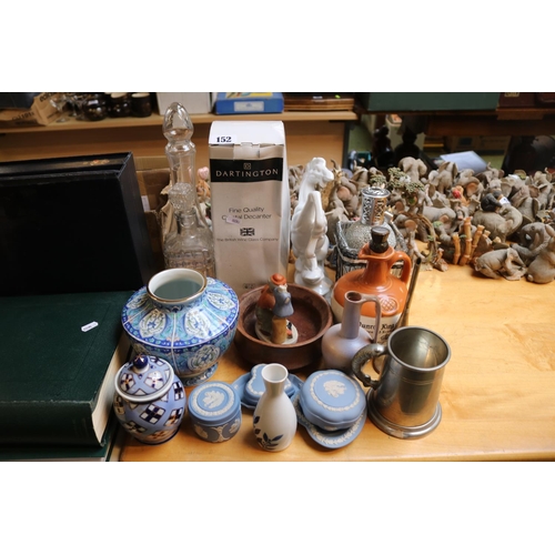 152 - Collection of Glass and Ceramics to include Dartington, Wedgwood etc.