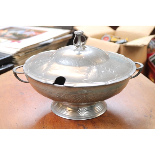 82 - Kayserzinn Art Nouveau Pewter Tureen with floral decoration. 26cm in Diameter