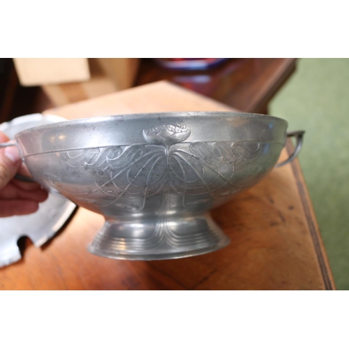 82 - Kayserzinn Art Nouveau Pewter Tureen with floral decoration. 26cm in Diameter