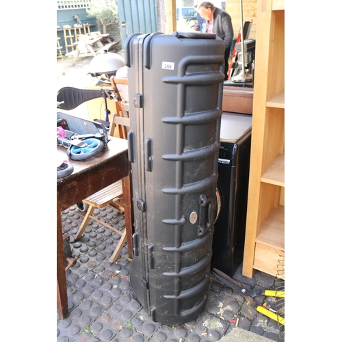 588 - Large Cylindrical travel case