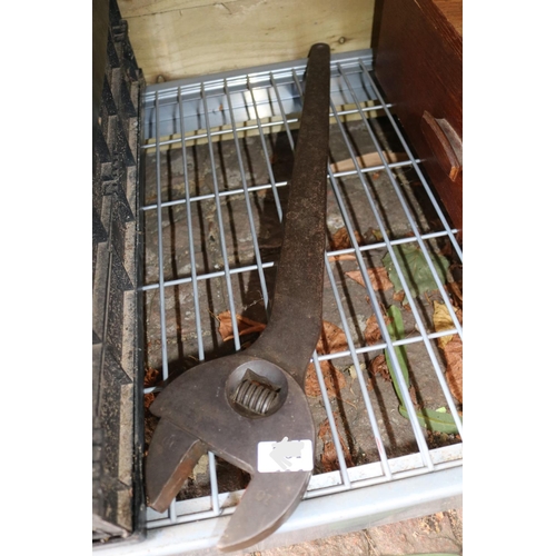 641 - Very Large Vintage Adjustable spanner