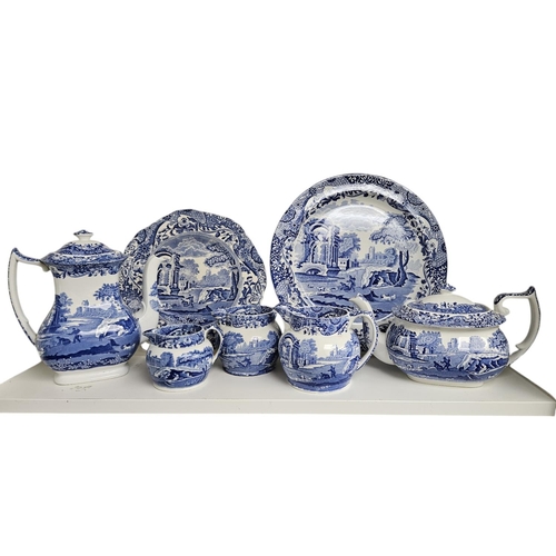 20 - Extensive Spode Italian design C.1816 pattern Blue and White assembled part dinner service, 20th Cen... 