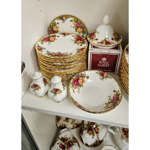 21 - Royal Albert Old Country Roses Part Service to include Dinner Plates, Side Plates, Tea Service, Crue... 