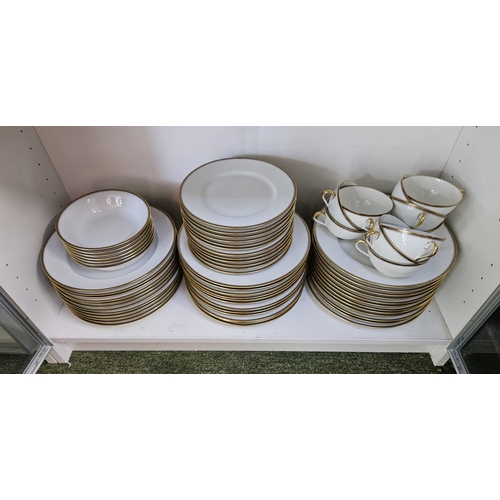 24 - Extensive Hutschenreuther Porcelain dinner service Noblesse/Juwel pattern with underglaze green mark... 