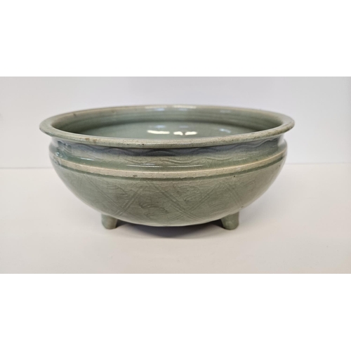 43 - Chinese Longquan Celadon pottery tripod Censer. Decorated with underglaze incised cross hatching wit... 