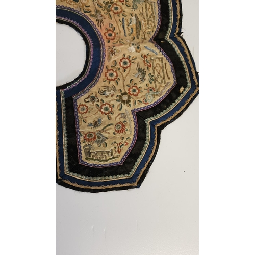 52 - Late Qing Dynasty silk collar decorated with Peony Insects, Birds and Gilded bridges. 35cm in Diamet... 