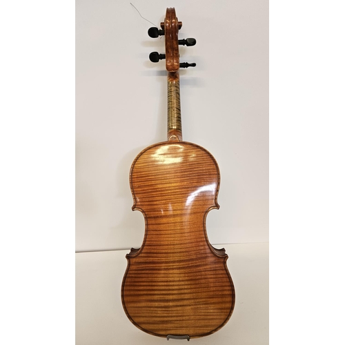 80 - A Violin by Francois Breton, Labelled: F. Breton, Brevete de S. A. R. M. With 1 bow and accessories ... 