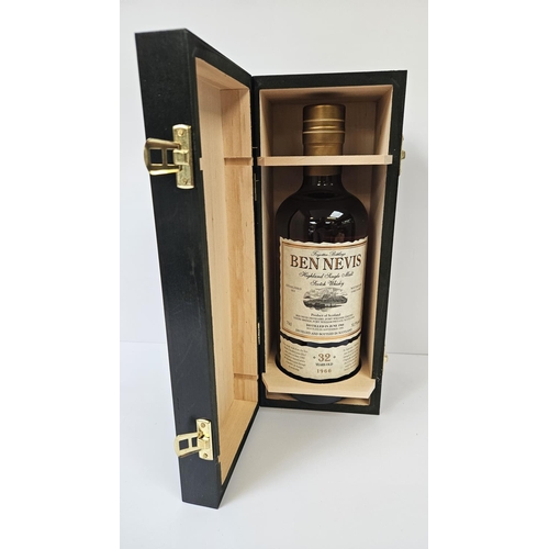 146 - Ben Nevis Highland Single Malt Scotch Whisky 32 Year Old 1966 70cl boxed dated 1966 50.5% Vol