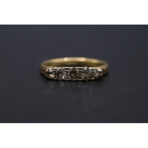 188 - Ladies 18ct Gold 5 Stone Diamond ring. Claw set Graduated Diamonds 0.45ct total estimated weight. Si... 