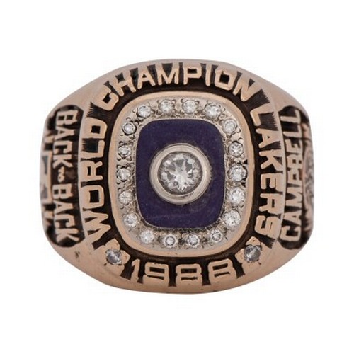 175 - 1988 Los Angeles Lakers NBA Championship Players 14K Gold Balfour Ring Presented To Tony Campbell.
B... 