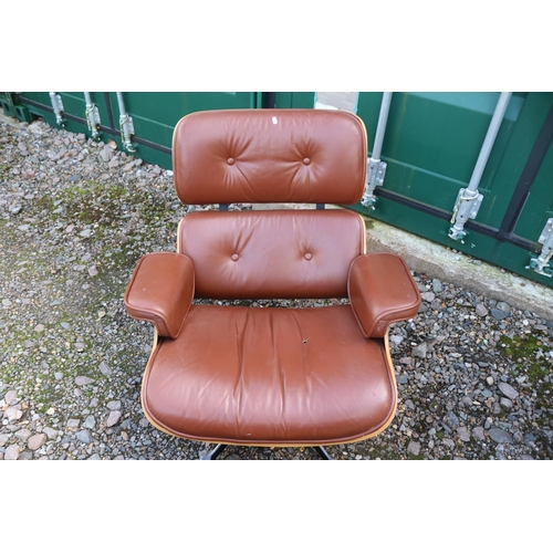 324 - Charles and Ray Eames Vitra Style Lounge chair and ottoman Model 670 & 671