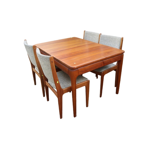 332 - Danish Glostrup Mobelfabrik teak rectangular dining table 125cm x 89.5cm x 75cm and a set of matchin... 